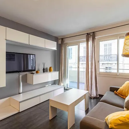 Beautiful With Balcony - Center Appartamento *